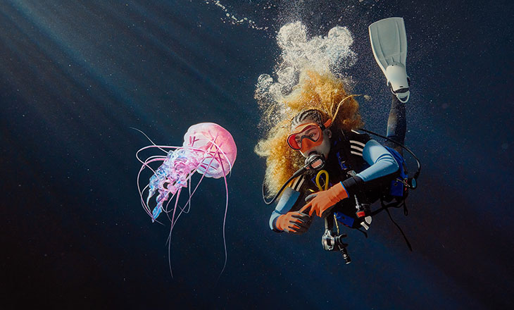 فاريل ويليامز وأديداس يكشفان عن حذاء adistar Jellyfish